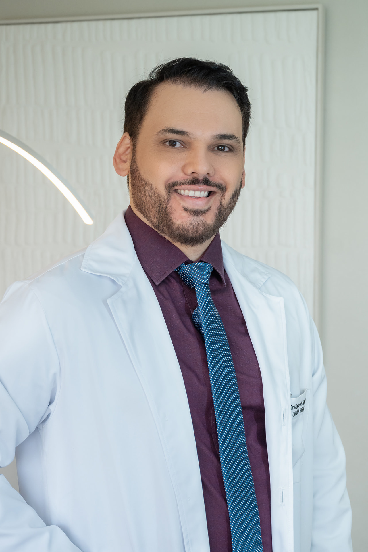 Dr. Marcus Vinicius de Oliveira, autor dos conteúdos publicados no Instagram e no YouTube